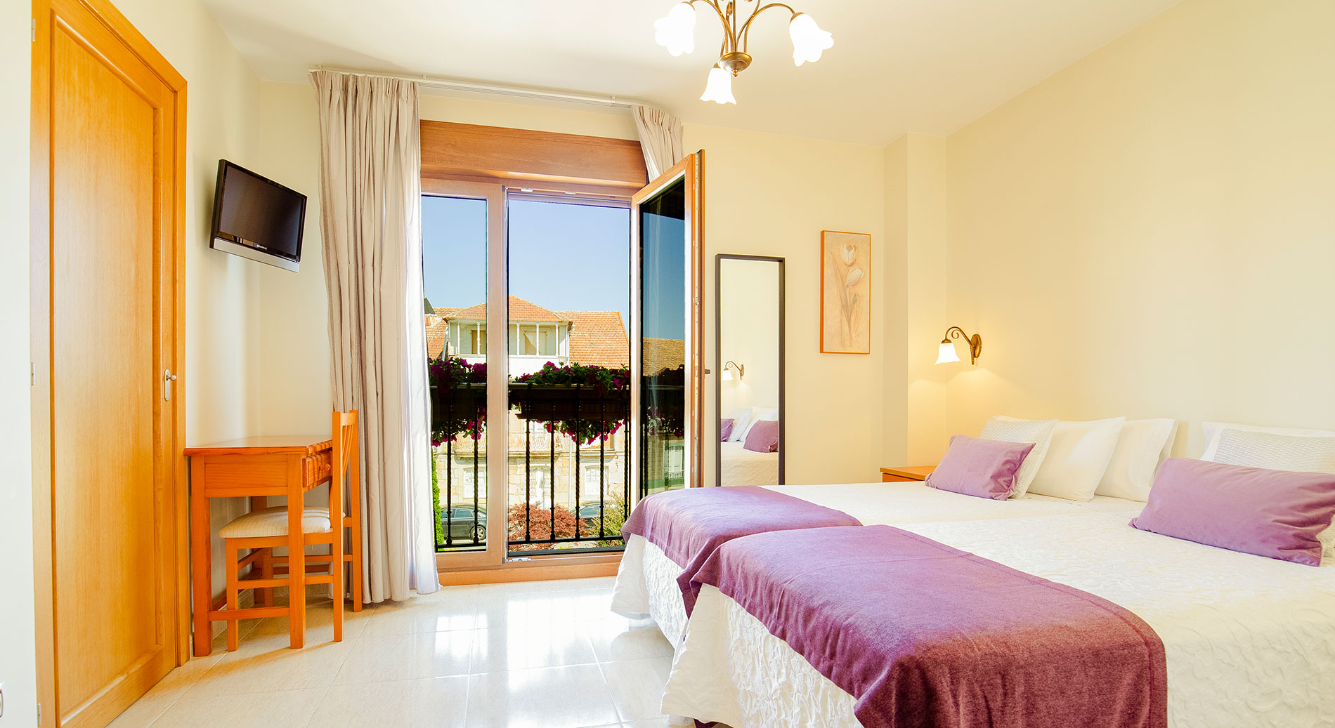 Doble Camas Gemelas – Hotel Arce, tu hotel en Baiona